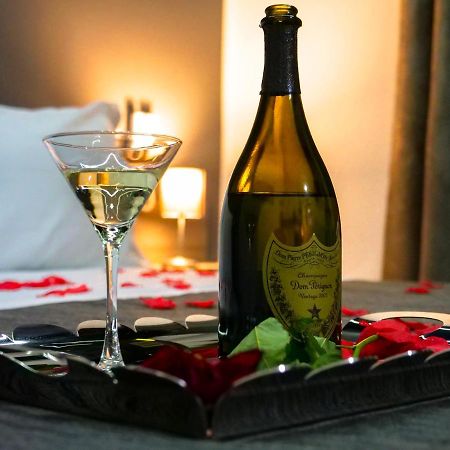 Arizona Motel カステル・ヴォルトゥルノ エクステリア 写真
